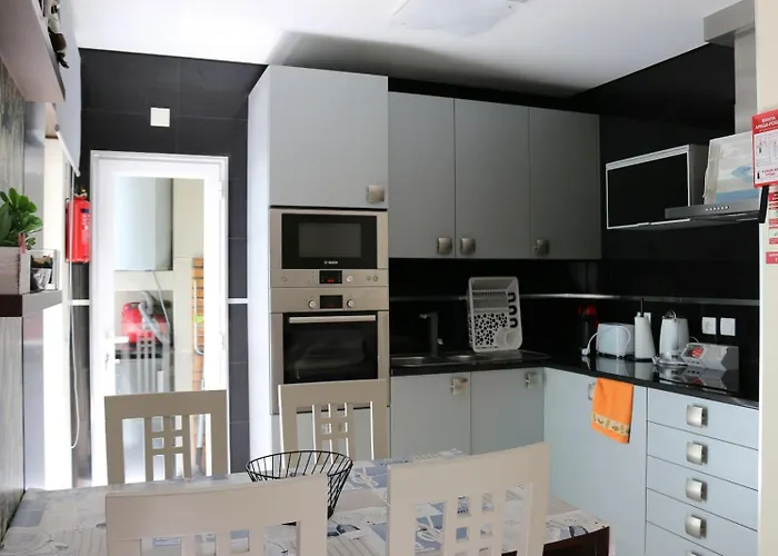 Daire Cantinho Nazaré